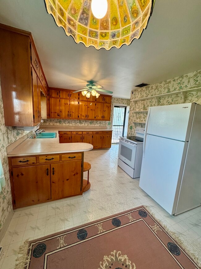 317 2nd Ave in Hampton, IL - Building Photo - Building Photo