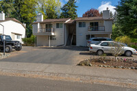 7304-7346 NE 142Nd Pl in Kirkland, WA - Foto de edificio - Building Photo