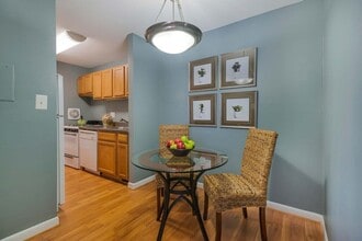 Surrey Square in Forestville, MD - Building Photo - Building Photo