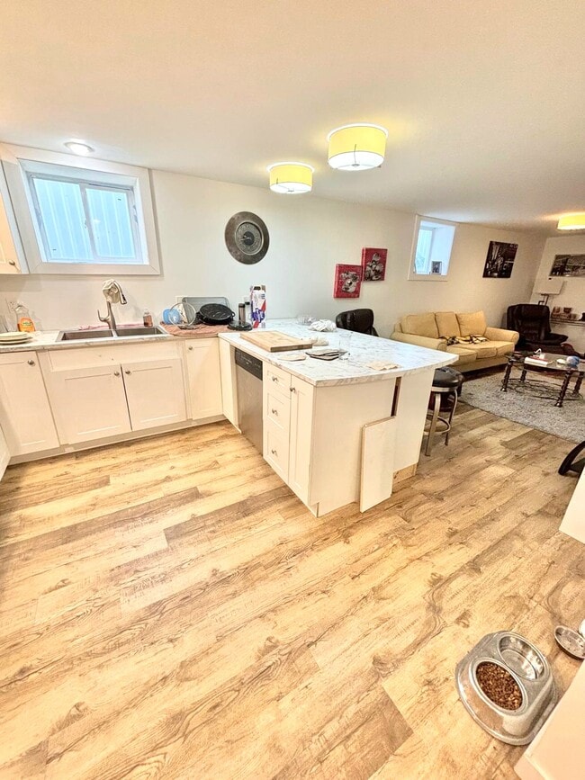 529 York St in Fredericton, NB - Building Photo - Building Photo