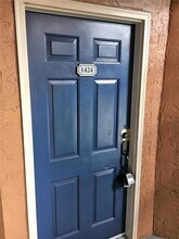 5160 Conroy Rd in Orlando, FL - Foto de edificio - Building Photo