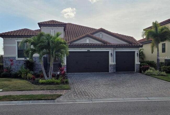 5410 Title Row Dr in Bradenton, FL - Building Photo - Building Photo