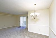 Grossmont Bluffs in La Mesa, CA - Building Photo - Interior Photo