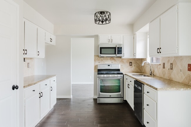 property at 2637 Austin Dr