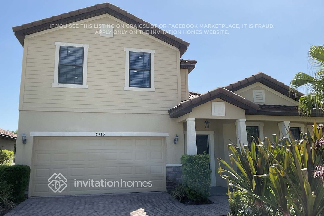 8115 36th St E in Sarasota, FL - Building Photo
