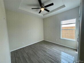 5106 N Hiawatha Dr in Pharr, TX - Building Photo - Building Photo