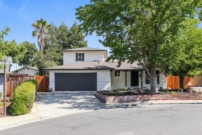 property at 5577 Ohio Ct