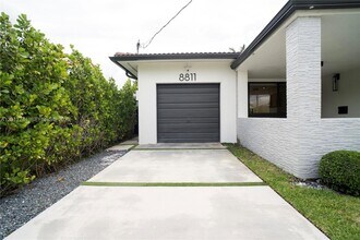 8811 Carlyle Ave in Surfside, FL - Building Photo - Building Photo