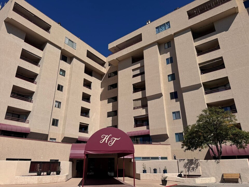 1111 Horizon Dr in Grand Junction, CO - Building Photo