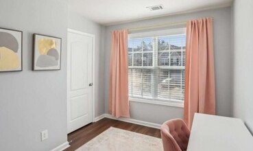 2150 Spikerush Way in Buford, GA - Building Photo - Building Photo