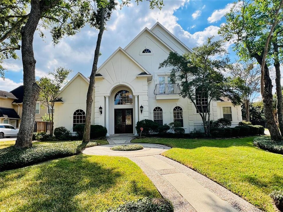 19911 Westside Forest Dr in Houston, TX - Building Photo