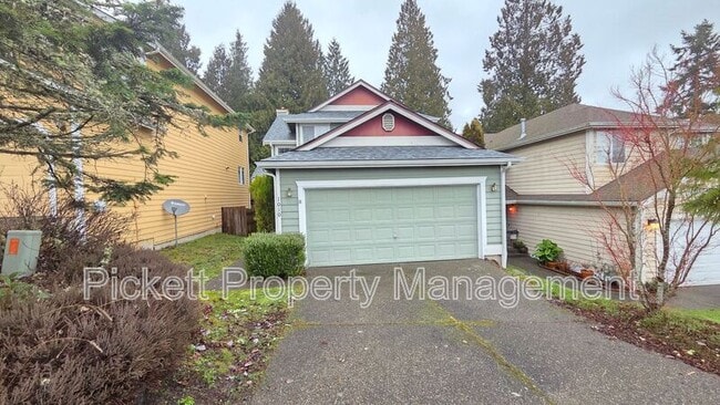 property at 1010 NW Poppy Ct