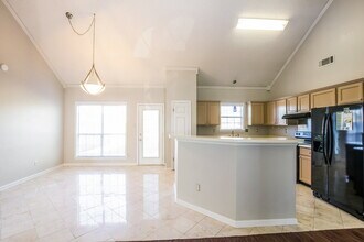 3143 Woodland Pine Dr in Lakeland, TN - Foto de edificio - Building Photo