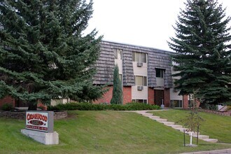 Cedarwood MSU in Minot, ND - Building Photo - Interior Photo