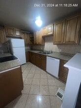 296 Dehoff Dr in Youngstown, OH - Building Photo - Building Photo