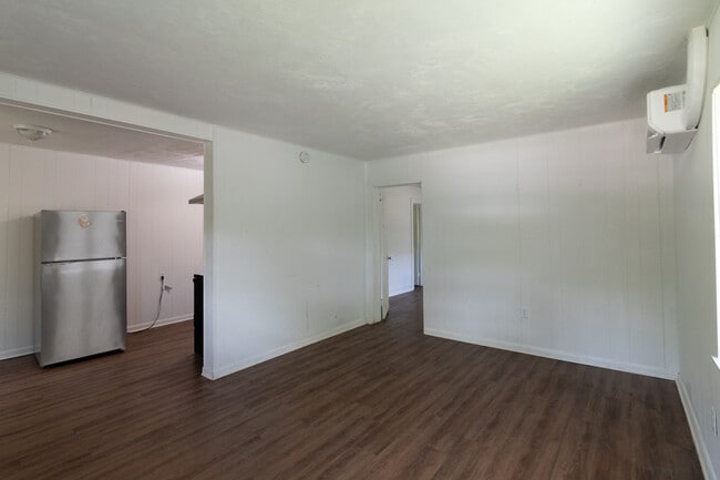 1207 N Martin Luther King Jr Blvd. in Tallahassee, FL - Building Photo - Building Photo
