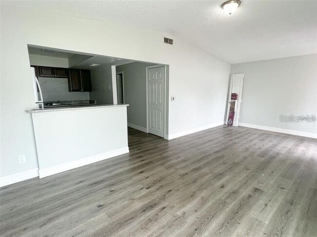 3008 St Paul Dr in Winter Haven, FL - Building Photo - Building Photo