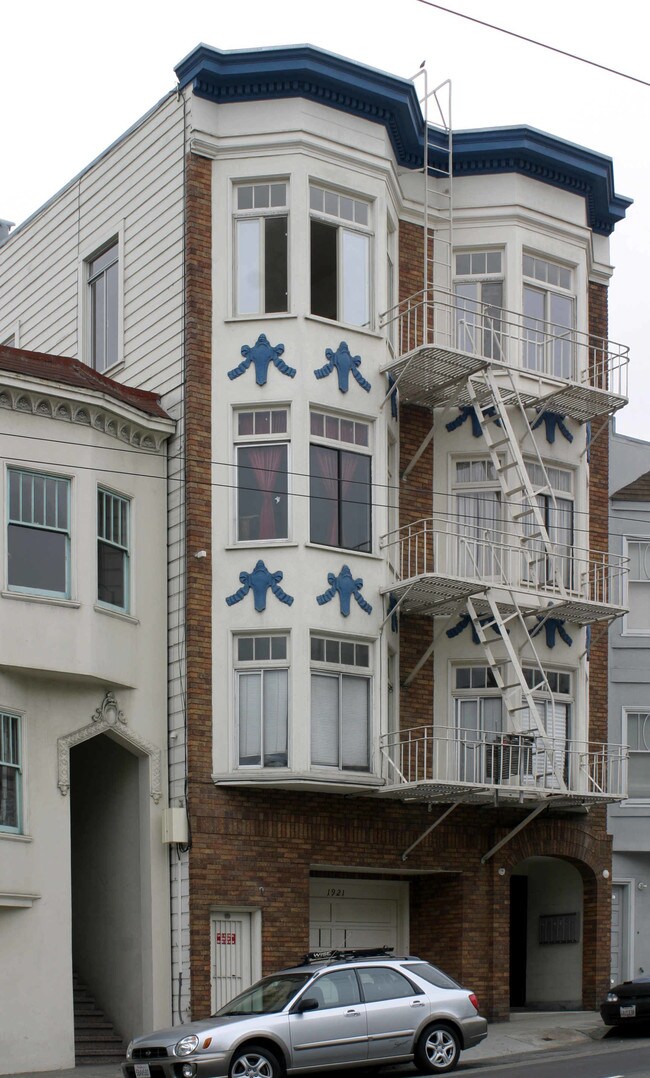1921 Fulton St in San Francisco, CA - Foto de edificio - Building Photo