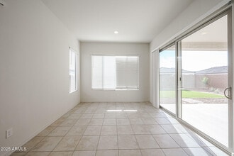 24913 N 170th Dr in Surprise, AZ - Building Photo - Building Photo