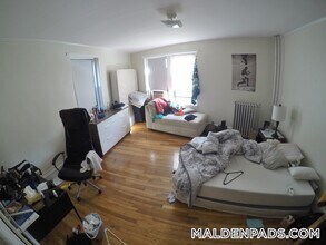 349 Pleasant St, Unit B1-11 in Malden, MA - Building Photo - Building Photo