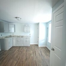 5404 Pease St-Unit -2 in Houston, TX - Building Photo - Building Photo