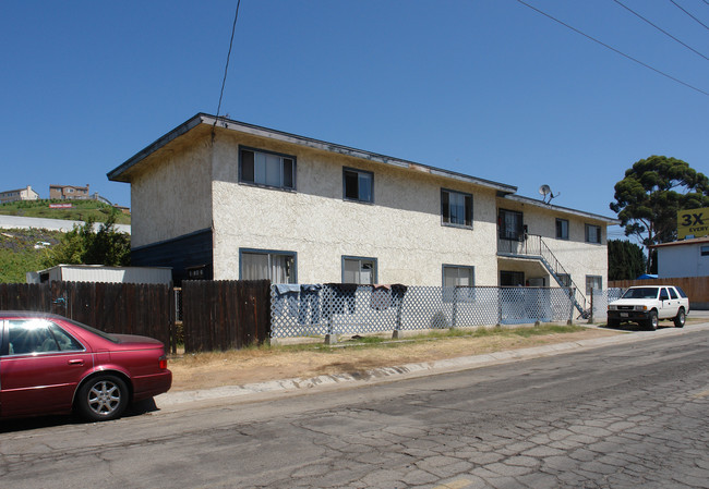 7496 North Ave in Lemon Grove, CA - Building Photo - Building Photo