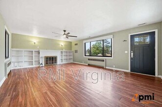 2707 Martone Rd in Norfolk, VA - Building Photo - Building Photo