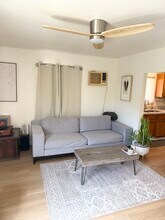2110 Glendale Blvd in Los Angeles, CA - Building Photo - Building Photo