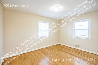 7006 Aronow Dr in Falls Church, VA - Building Photo - Building Photo