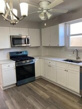 9 Enoch St in East Rutherford, NJ - Building Photo - Building Photo