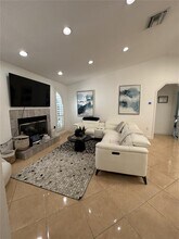 1110 Craig Ct in St. Cloud, FL - Building Photo - Building Photo