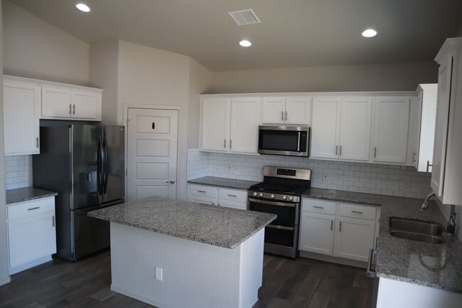 2188 Jacks Dr in Sierra Vista, AZ - Building Photo - Building Photo