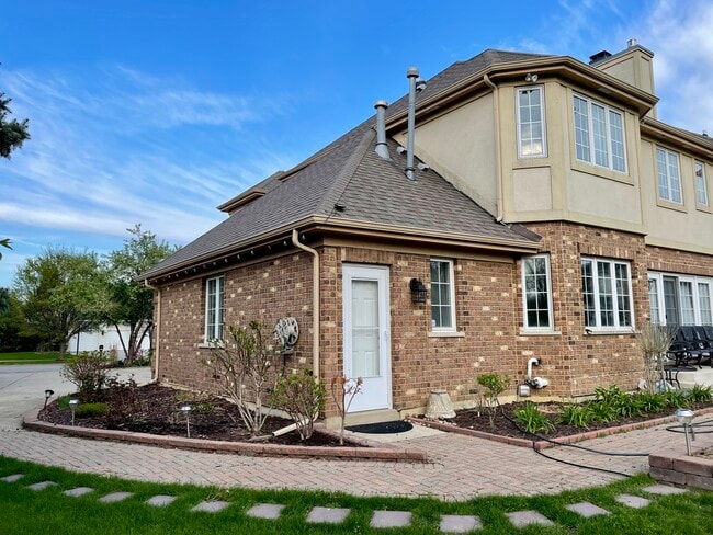 property at 1438 Butler Ct