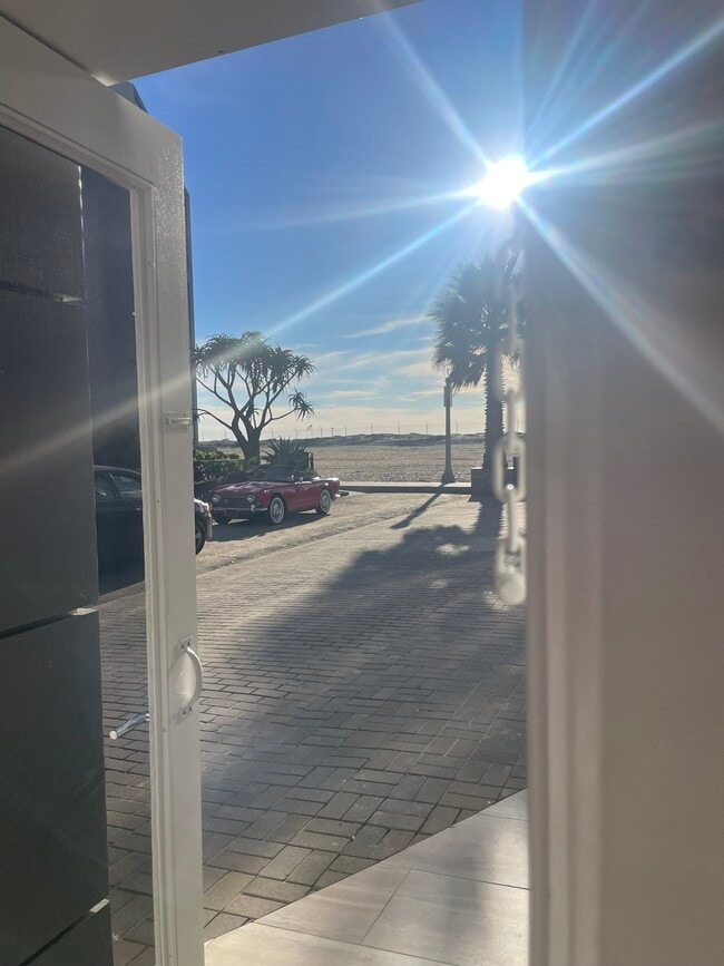 property at 5111 Ocean Front Walk