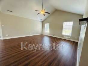 5330 Blue Star Dr in Knoxville, TN - Building Photo - Building Photo