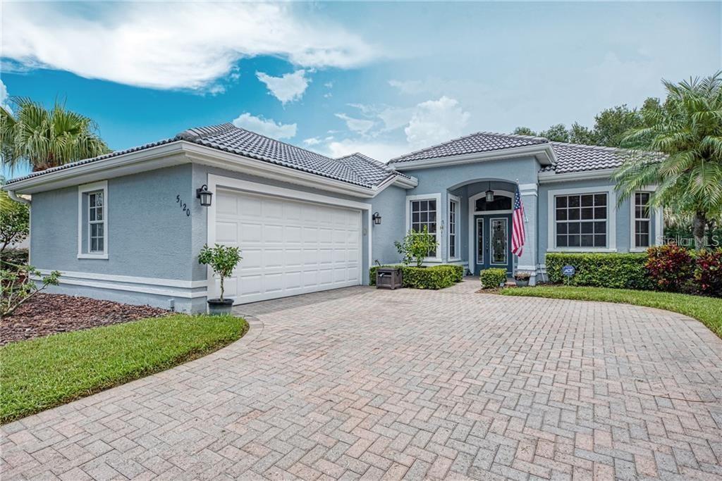 5120 Highbury Cir in Sarasota, FL - Building Photo