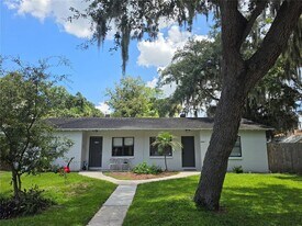 2205 S Park Ave in Sanford, FL - Building Photo