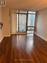 5 Mariner Terrace in Toronto, ON - Building Photo - Building Photo