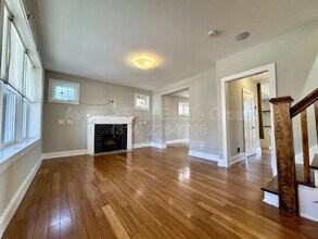5804 Pershing Ave in St. Louis, MO - Building Photo - Building Photo