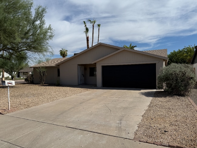 property at 3747 E Winchcomb Dr