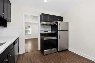 3441 Commonwealth Ave in Charlotte, NC - Building Photo - Building Photo