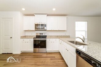 124 Scarborough Bnd in Jarrell, TX - Building Photo - Building Photo