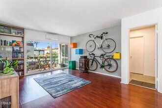 355 S Los Robles Ave, Unit 311 in Pasadena, CA - Building Photo - Building Photo