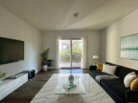 102 N Merrimac Dr in Anaheim, CA - Building Photo