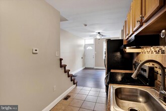 2010 E Boston St in Philadelphia, PA - Building Photo - Building Photo