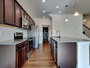 8547 Highfield Ave in Jacksonville, FL - Foto de edificio - Building Photo