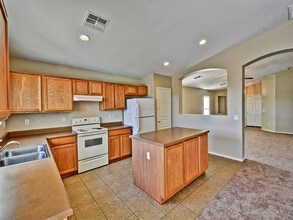 161 N 151st Ave in Goodyear, AZ - Foto de edificio - Building Photo