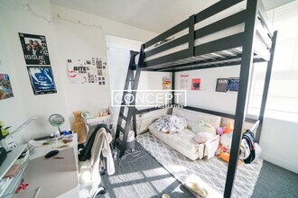 218 Hemenway St, Unit 2 in Boston, MA - Foto de edificio - Building Photo