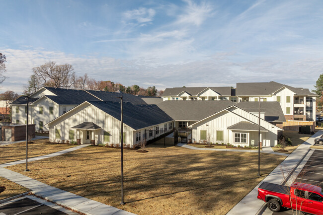 Harper’s Station in Yorktown, VA - Building Photo - Building Photo