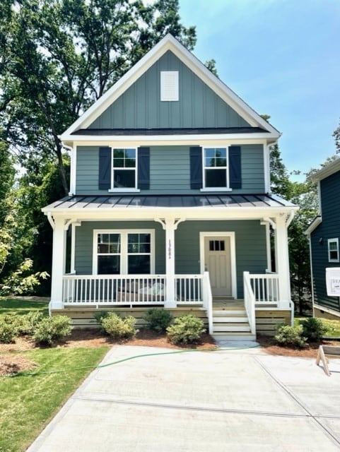 property at 1308 Castlebay Rd